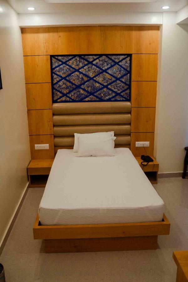 Hotel Grand Lotus Dimāpur Eksteriør billede